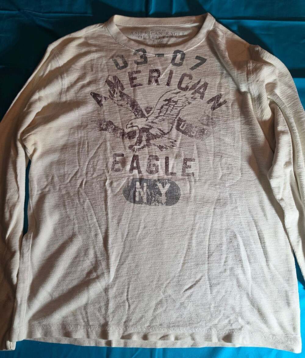 American Eagle Outfitters Vintage Fit Long Sleeve Thermal Graphic T-Shirt